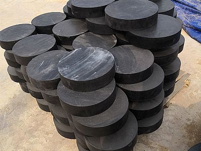 石狮市板式橡胶支座由若干层橡胶片与薄钢板经加压硫化